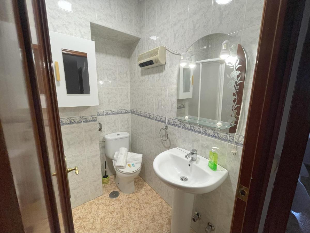 Piso Compartido Delyrent, Safa Hotel เฮน ภายนอก รูปภาพ